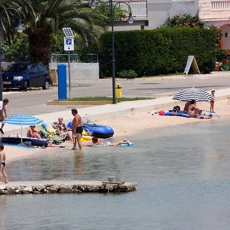 By The Sea - 12995 Apartment *