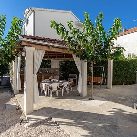 Apartman By The Sea - 12995 *