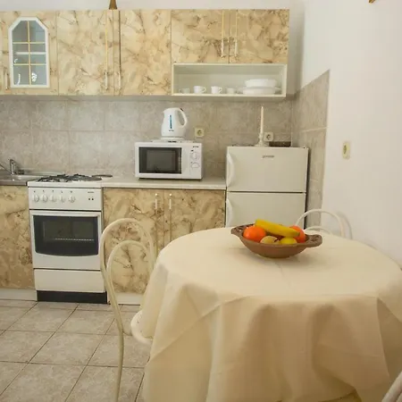 By The Sea - 12995 Apartman