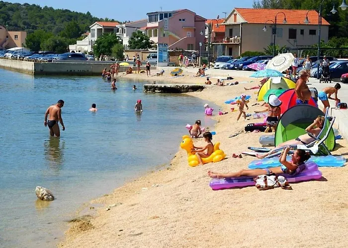 Apartamento By The Sea - 12995