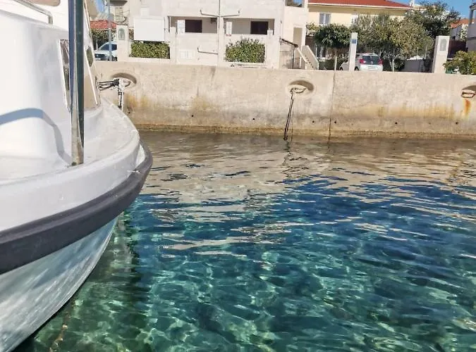 Apartamento By The Sea - 12995