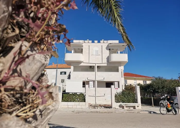 By The Sea - 12995 Rogoznica (Sibenik-Knin)